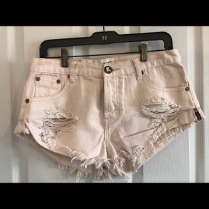 One Teaspoon- Bandits light pink jean shorts